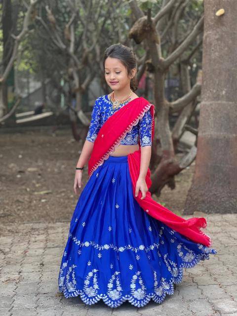 NEW LAUNCING KIDS LEHENGA CHOLI Online wholesale clothing India